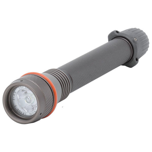 700 lumen rechargeable flashlight INON LE700-S Type 2 LED Flashlight (700 Lumens, 30° Beam) – DiverVision Underwater Photo Equipment